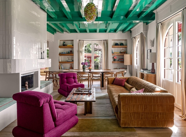 Игры с цветом и декором в красивом гостевом доме на Атлантическом побережье во Франции